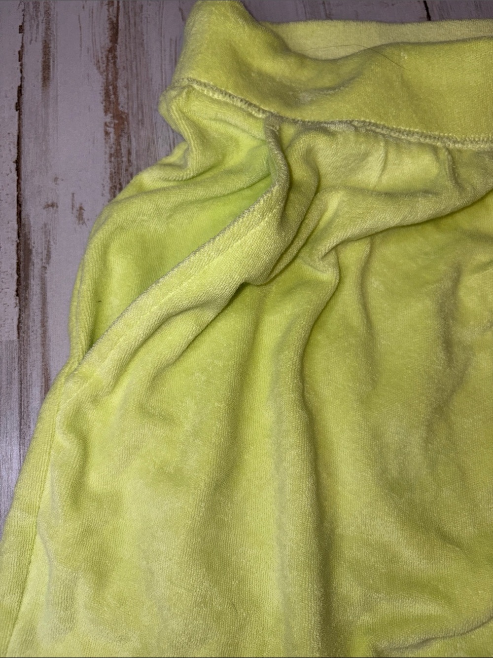 Old Navy Terry cloth,Neon Yellow Athletic Lounge Shorts plus size 4X - Picture 4 of 12
